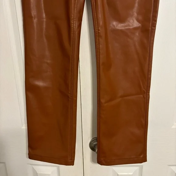 Abercrombie & Fitch The 90's Straight Ultra High Rise Faux Leather Pants - Picture 7 of 8